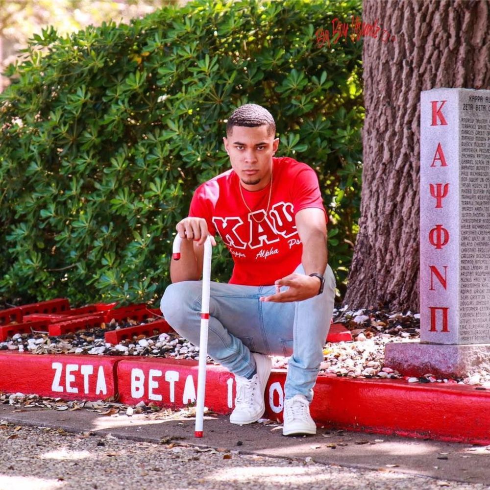 Meet your Posher, Joshua